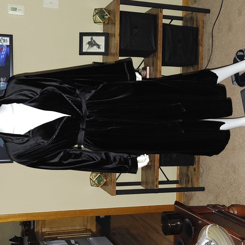 Black women's Bathrobe
